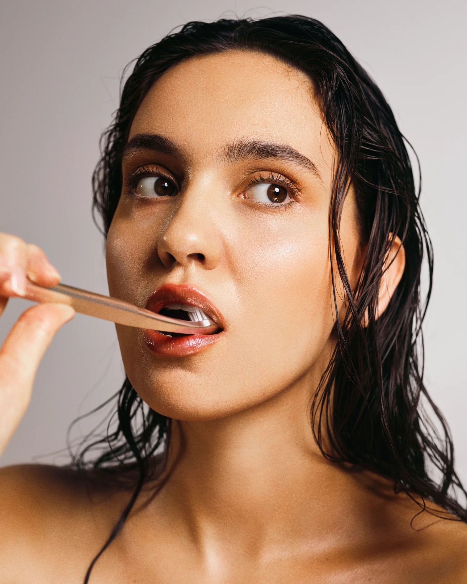 TOOTHBRUSH